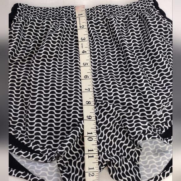 Nike Women's Lined Drawstring Dri-Fit Active Running Athletic Shorts Size XS - Picture 11 of 13